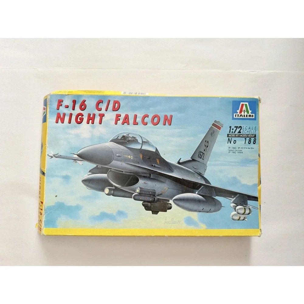 Italeri F-16 C/D Night Falcon 1:72 Scale Model Kit No 188 Vintage Open Box